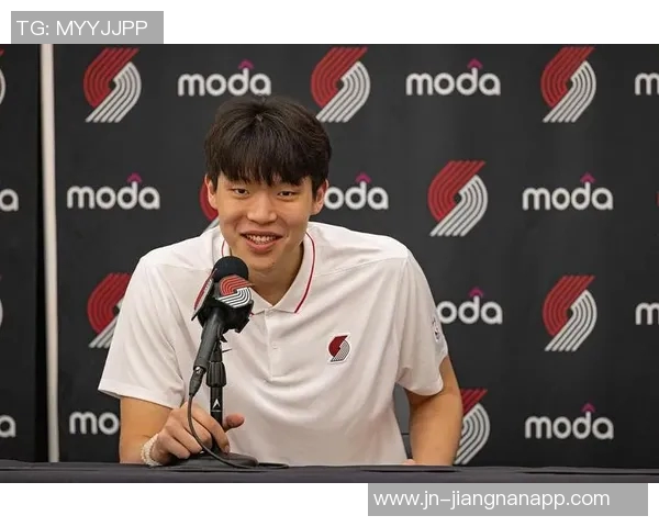 媒体人分析杨瀚森体能与动作速率现状表现属正常水平需加强训练